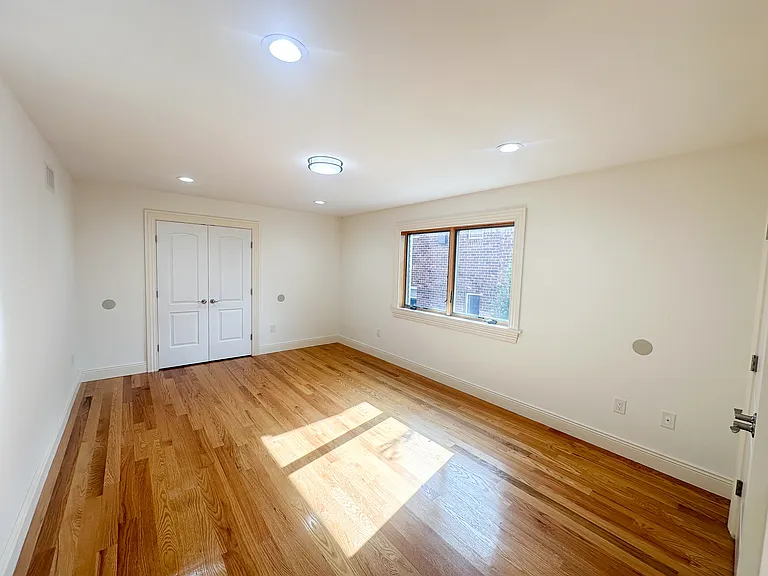145-27 20th Ave #2 — Photo 7