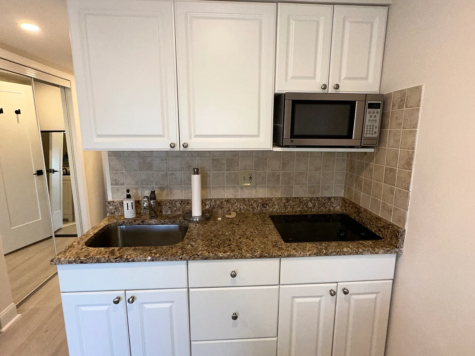Studio, $1,695 — Photo 4