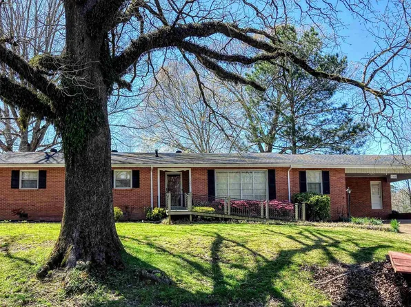 2502 8th Ave, Haleyville, AL 35565