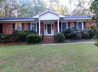 404 S Glenwood Trl, Southern Pines, NC 28387