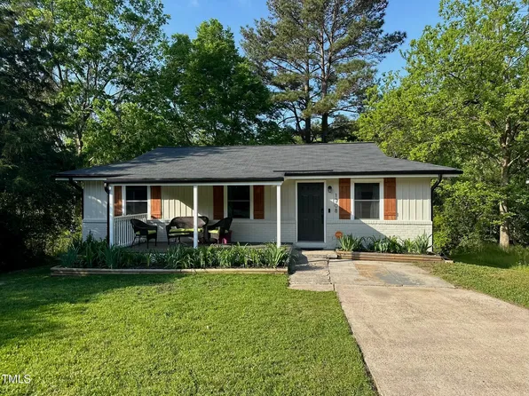 1708 Sundial Pl, Raleigh, NC 27610