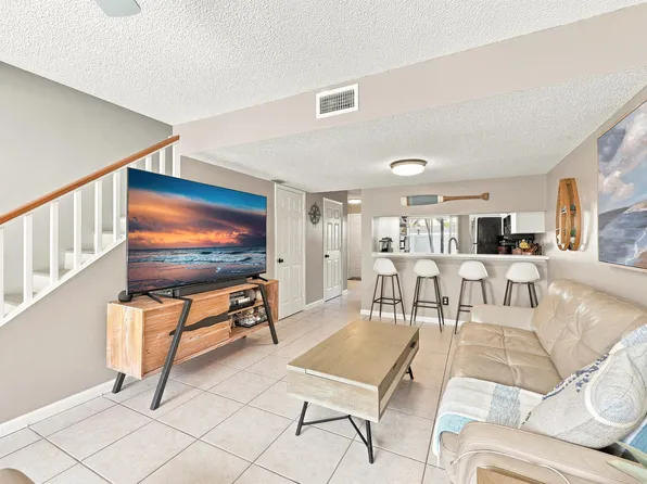 6174 RIVERWALK Lane #5, Jupiter, FL 33458