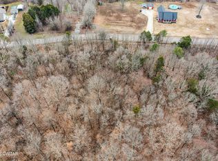 44 Lake Hayes Estate Rd, Trenton, TN 38382