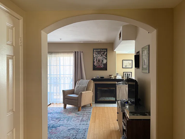 4259 Fulton Ave #307 — Photo 10