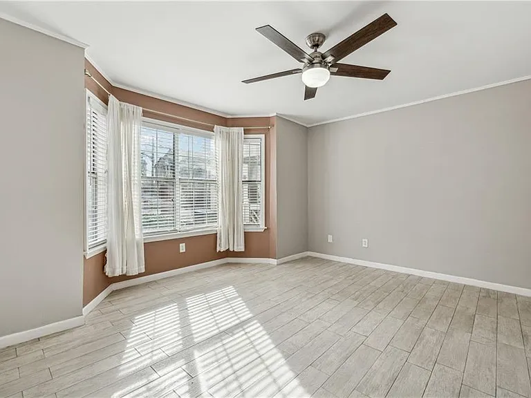 434 McGill Pl NE — Photo 22