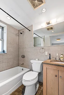 Rented by Douglas Elliman | media 23