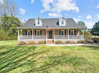 7429 Walnut Grove Ln, Zebulon, NC 27597