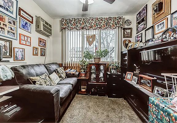 5th image of 1305 Avenue O