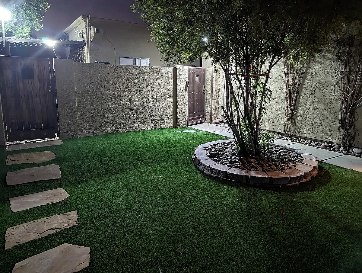 1251 E Bluebell Ln — Photo 1