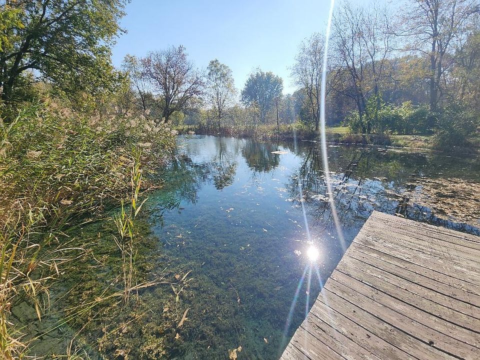 5911 State Route 173, Richmond, IL 60071 | Zillow