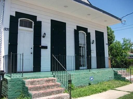 1st image of 1235 N Robertson St