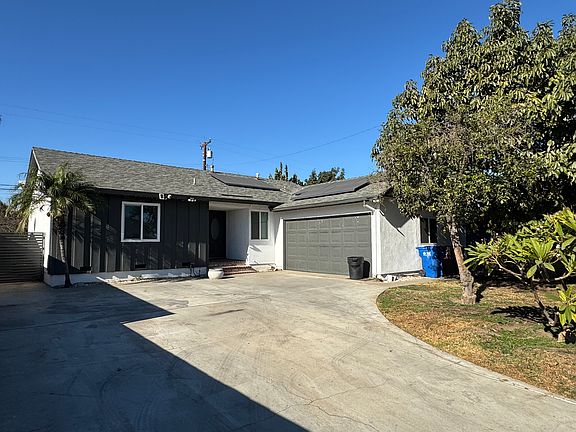 2nd image of 825 Ahern Dr