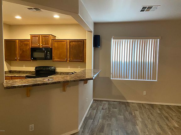 5th image of 2437 W Tamarisk Ave