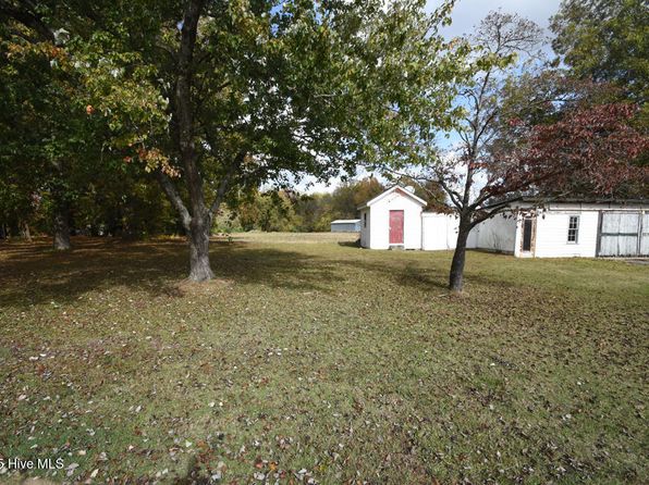 5984 S Main St, Fountain, NC 27829