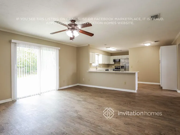 117 Ridgefield Ct — Photo 5
