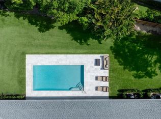 675 Yucca Rd, Naples, FL 34102