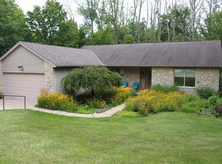 1807 Tuppence Trl, Lawrenceburg, IN 47025
