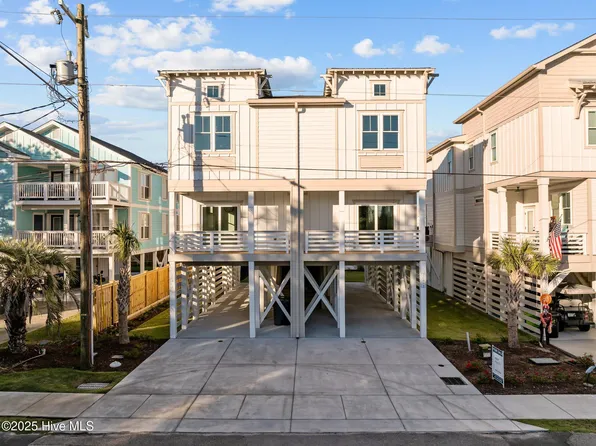 204 Greenville Avenue Unit 2, Carolina Beach, NC 28428