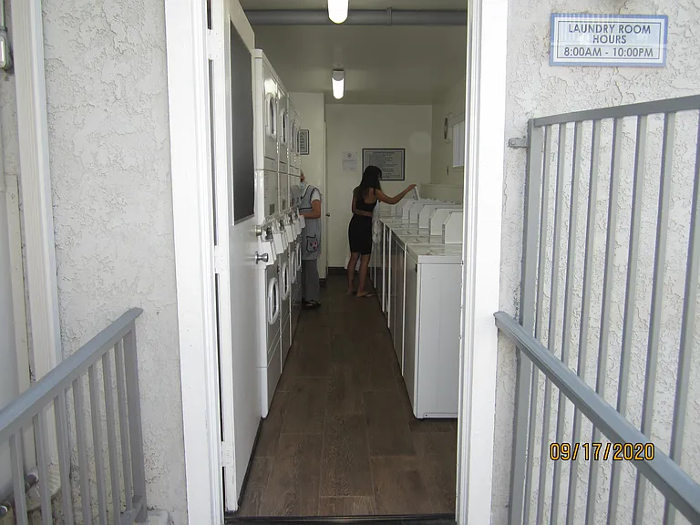 Westbay Apartments — Photo 24