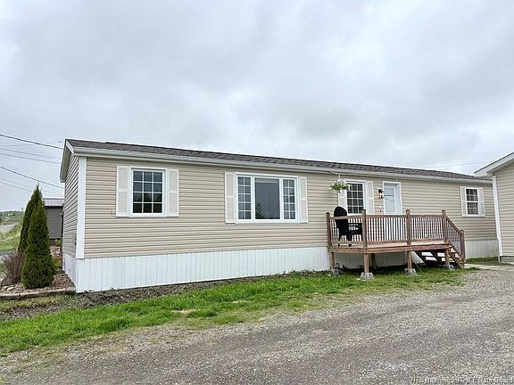 2nd image of 36 Soucy St