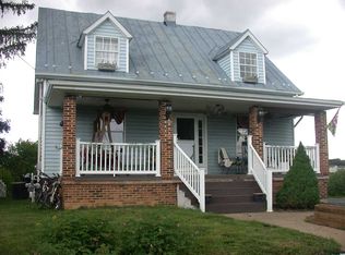 21 Hickory Nut Ln, Staunton, VA 24401