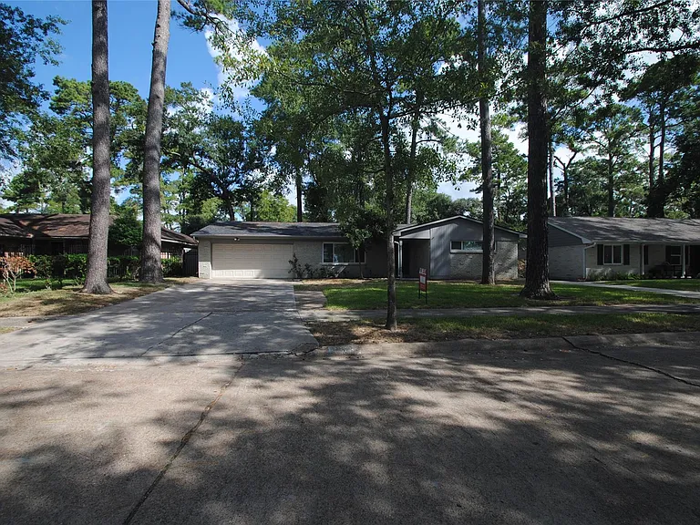 10034 Cedardale Dr — Photo 43