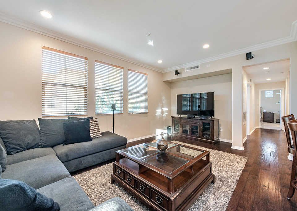 1st image of 242 Riverdale Ct APT 816