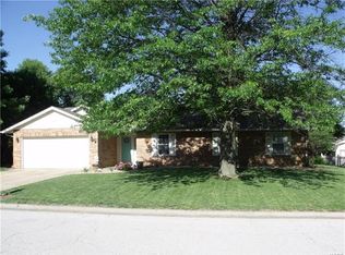 305 Saint Sabre Dr, Belleville, IL