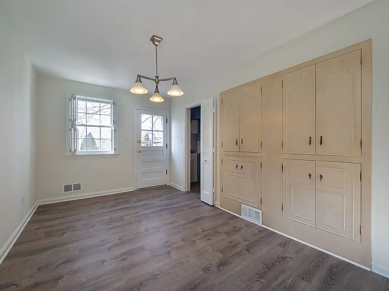 2702 Navarre Dr — Photo 11
