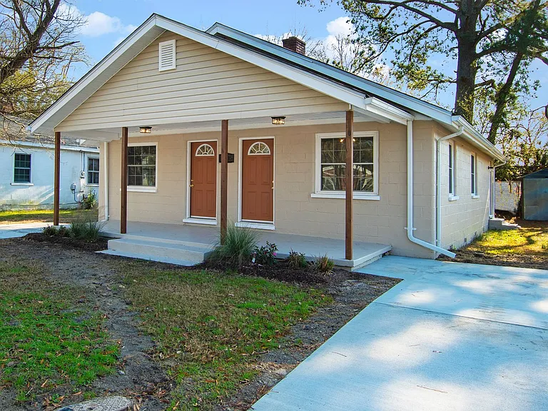 1105 SW Sauls St — Photo 13