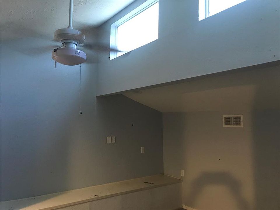 1st image of 4930 Pine Cliff Dr