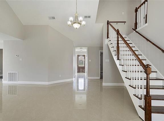 4th image of 2233 Killington Dr