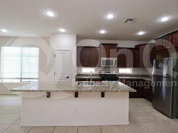 3rd image of 2980 E Ridgewood Ln