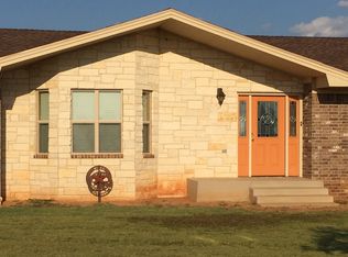 95 Pulehuiki Rd, Kula, HI 96790