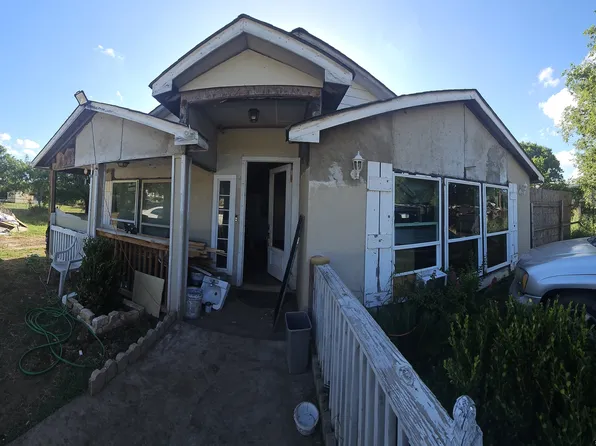 1511 KAYROE, Adkins, TX 78101