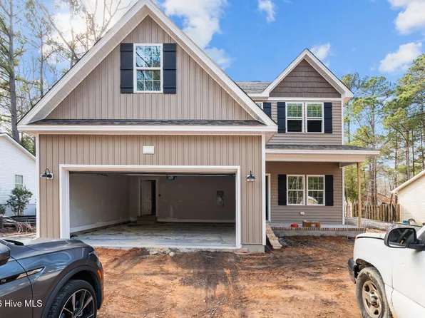 145 Juniper Lake Road, West End, NC 27376