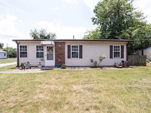 4310 Cromwell Ave, Chesapeake, VA 23325