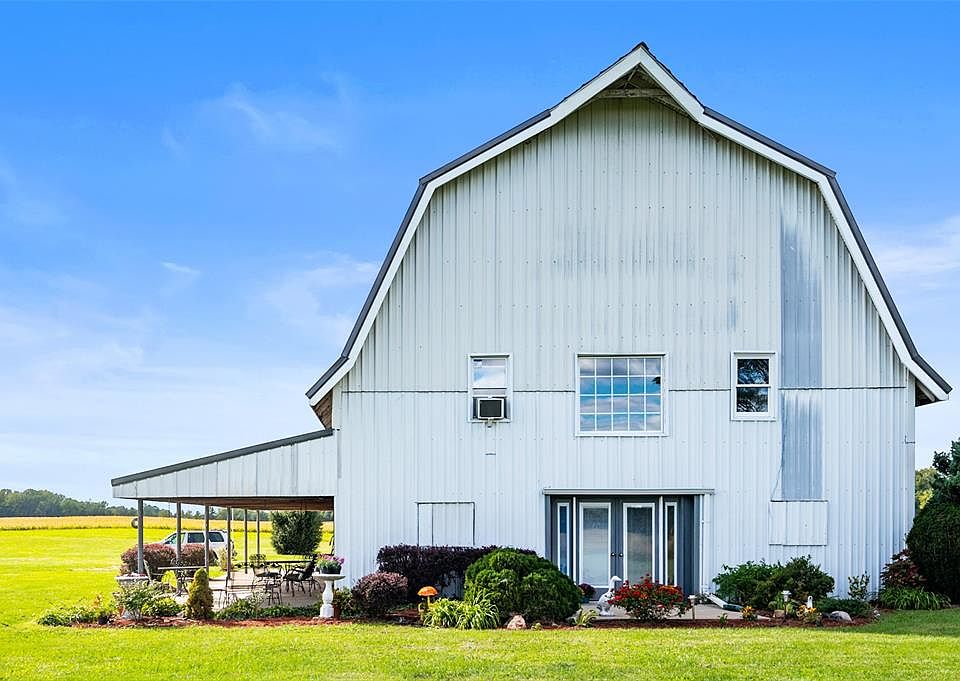 701 Layton Rd, Anderson, IN 46011 MLS 21885990 Zillow