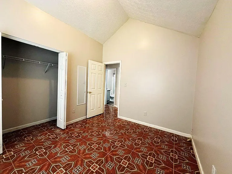 5410 Twin Lakes Dr — Photo 19
