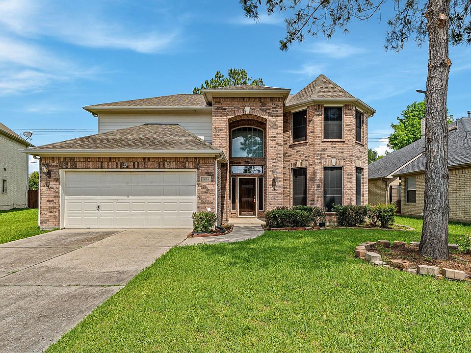 1st image of 2638 Long Leaf Dr