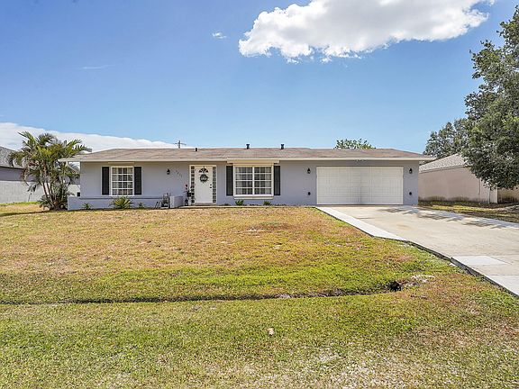 2nd image of 1251 SE Sandia Drive