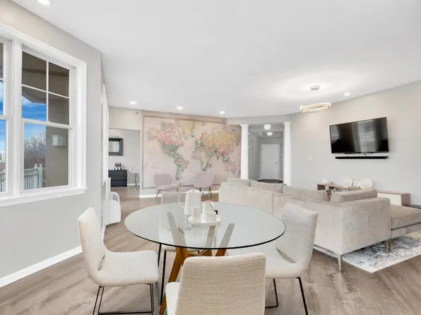 4 Constellation Pl APT 310, Jersey City, NJ 07305