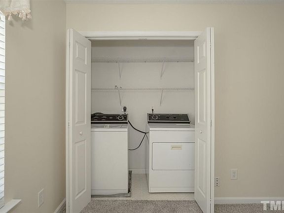 4th image of 6523 Rossford Ln