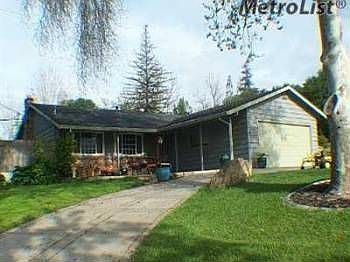 1st image of 1690 Jade Ln