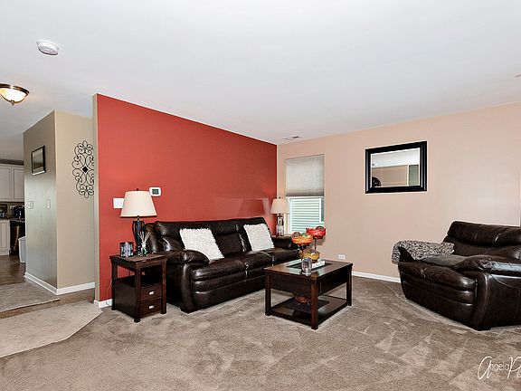 3rd image of 1133 Adagio Dr