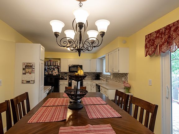 5th image of 34060 N Hickory Ave