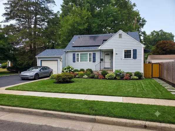 232 Audrey Ter, Roselle, NJ 07203