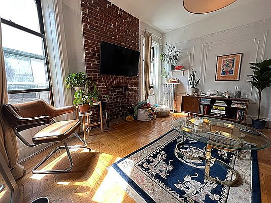 1st image of 1054 Bergen St #B2
