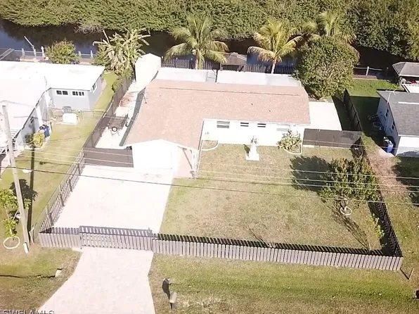 141 Schneider Dr, Fort Myers, FL 33905