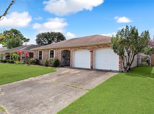 2168 Laurel Ave, Terrytown, LA 70056